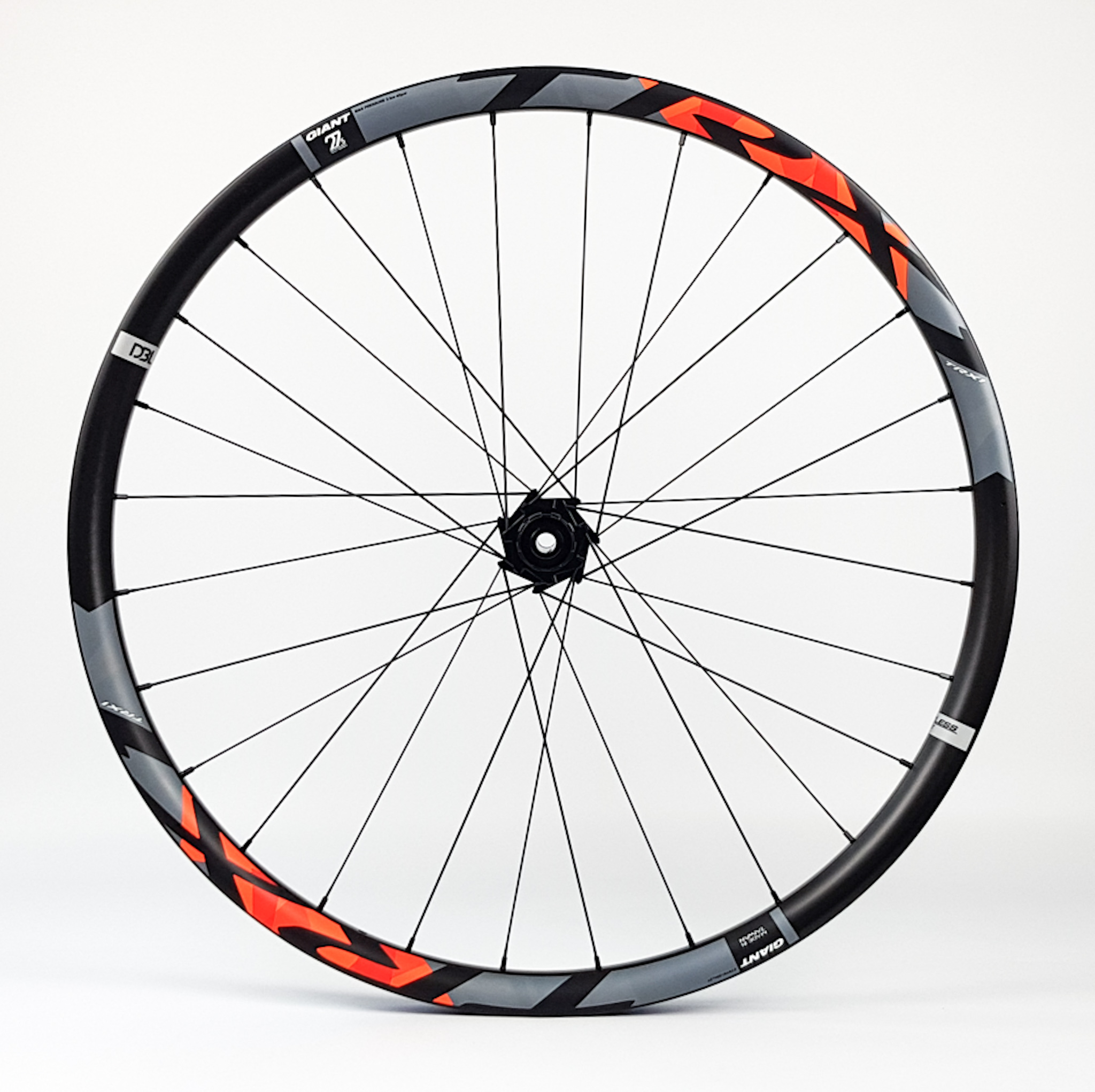 27,5" Giant TRX 1 Trail Carbon Hinterrad Boost